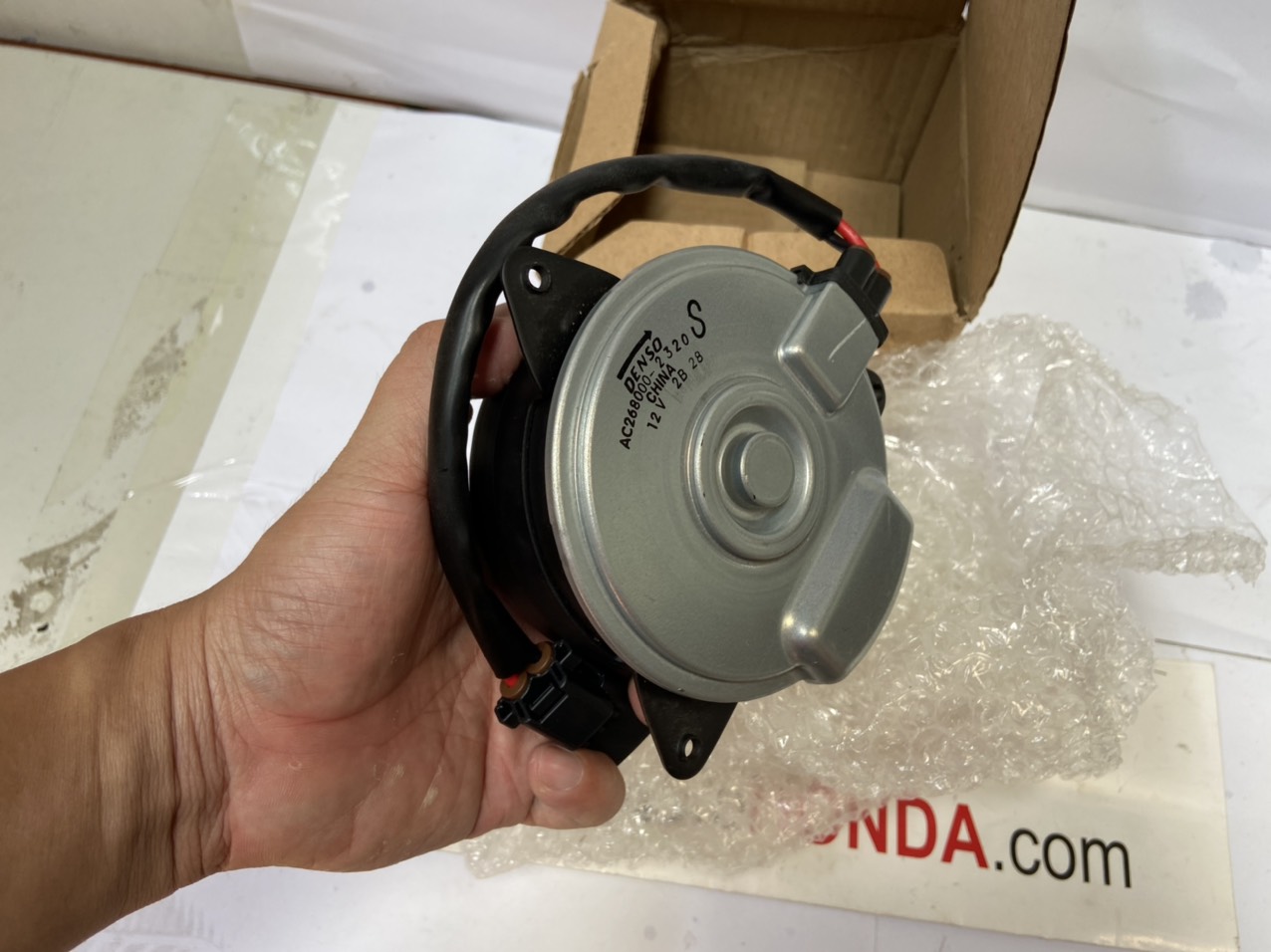 Mô tơ quạt làm mát két nước xe Honda CRV 2018 đến 2022